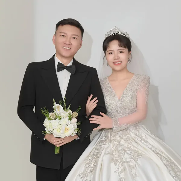 王云斐和彭孝倩的婚礼请柬